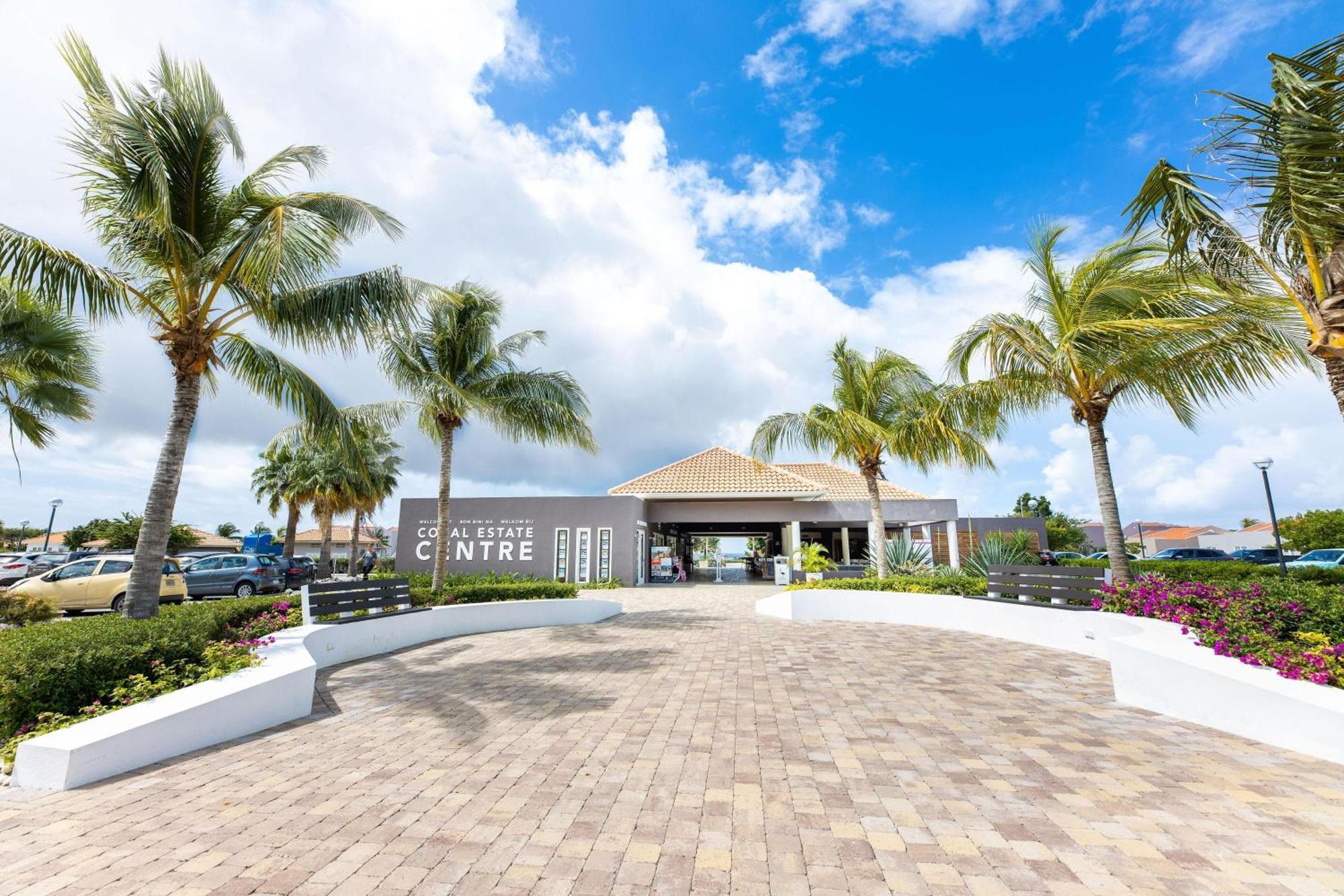 Coral Estate Luxury Resort Willibrordus ภายนอก รูปภาพ