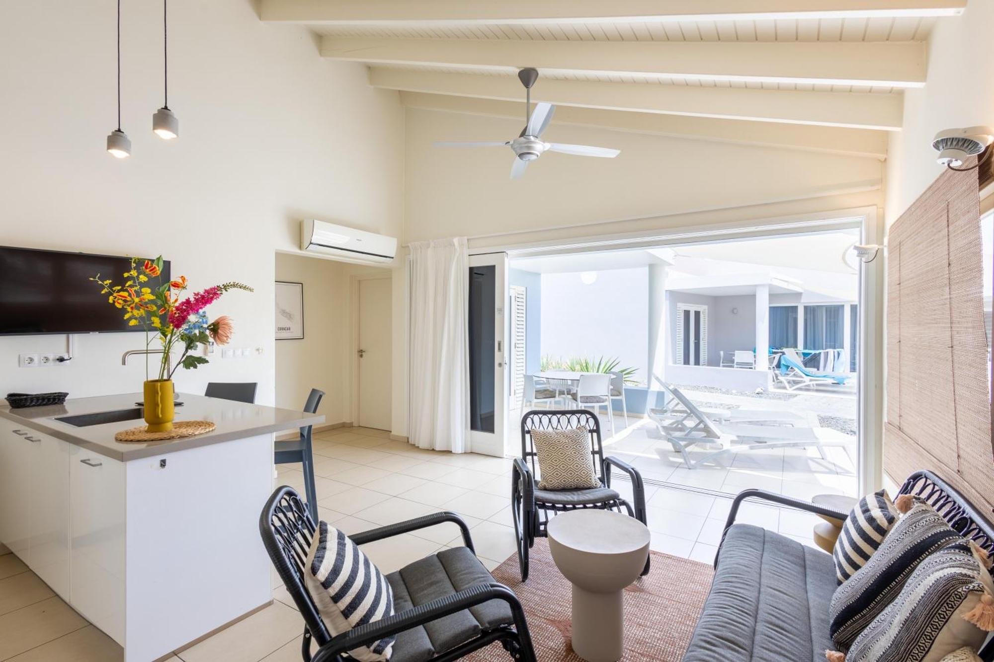 Coral Estate Luxury Resort Willibrordus ภายนอก รูปภาพ
